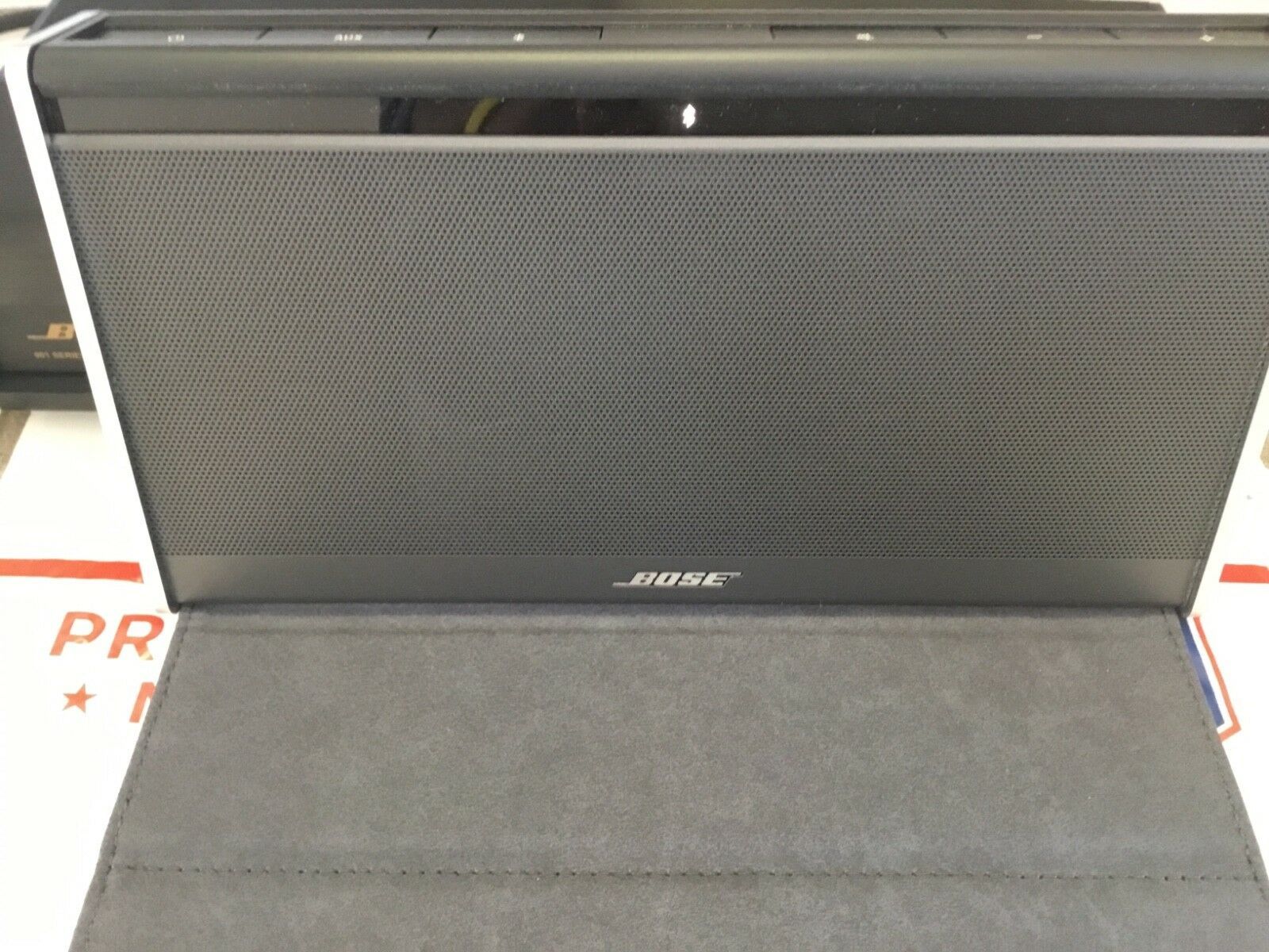 Bose SoundLink Bluetooth Mobile Speaker II and 39 similar items