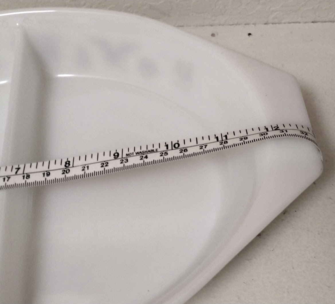 Vintage Pyrex Snowflake Oval Divided Serving Dish White Snowflake -   Israel