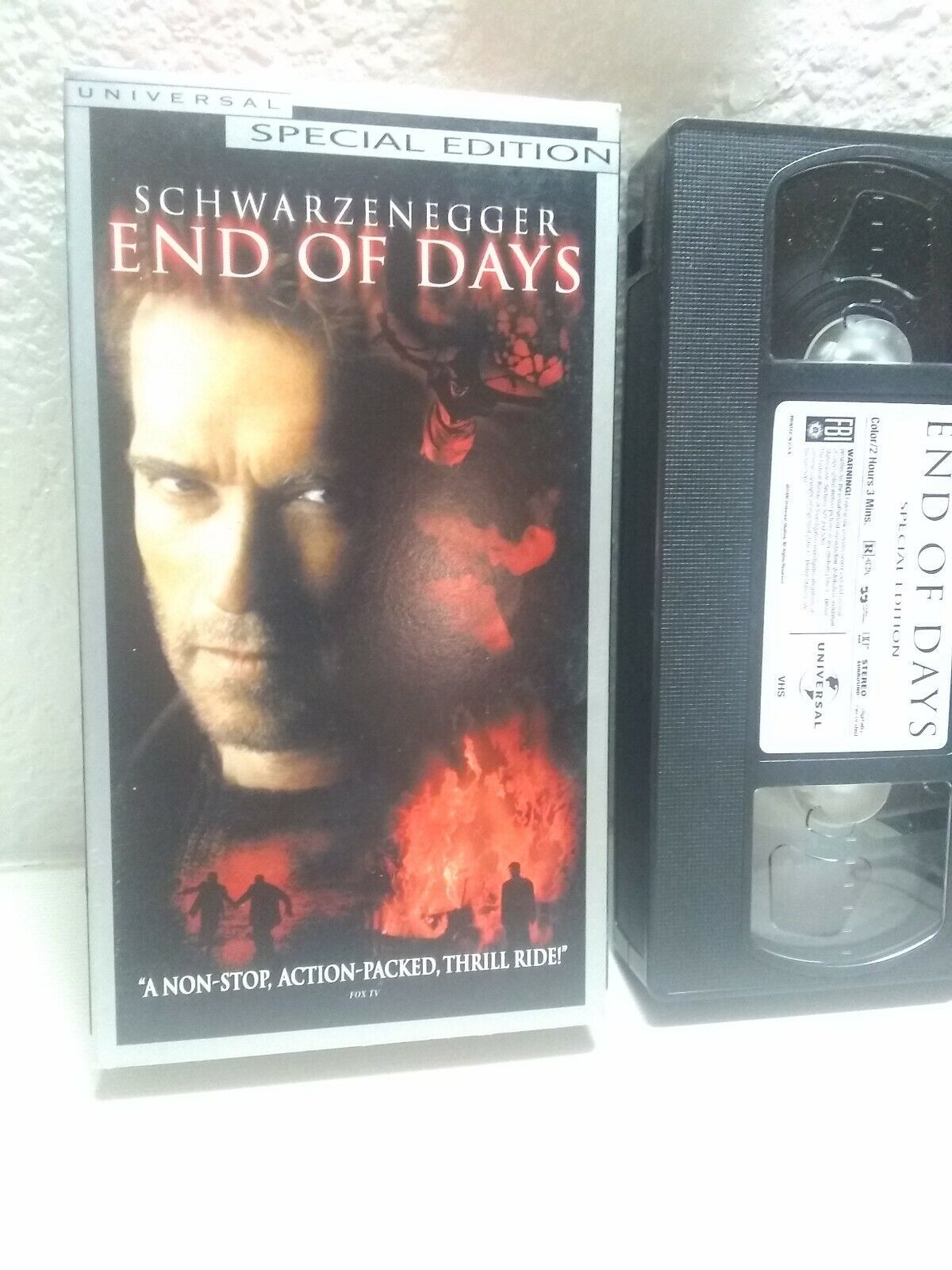 End of Days (VHS, 2000, Special Edition) Arnold Schwarzenegger - VHS Tapes