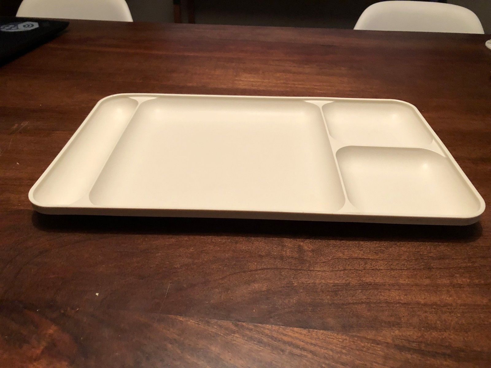 Vintage 70's Tupperware Cafeteria Style Trays 4 