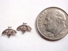 Bees 925 Sterling Silver Stud Earrings Corona Sun Jewelry - $7.19