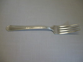 Wm Rogers &amp; Son 1923 Mayfair Silver Plate Grille Fork 7 1/2&quot; Long - $5.95