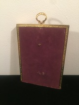 Vintage 40s gold ornate 5" x 7" frame with top hanging circle design image 4
