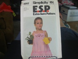 Simplicity 8597 Girl&#39;s Pullover Sundress Pattern - Size 3/4/5 Chest 22-24 - $15.10