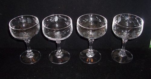 Princess House Crystal Wine Glasses 6oz, Set of 4 