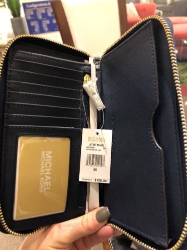 Michael Kors Jet Set Travel LG Flat Zip Phone Case Wristlet Wallet