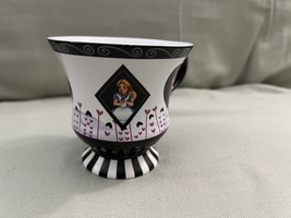 Disney Parks Alice in Wonderland Cup and Saucer Set NEW image 4