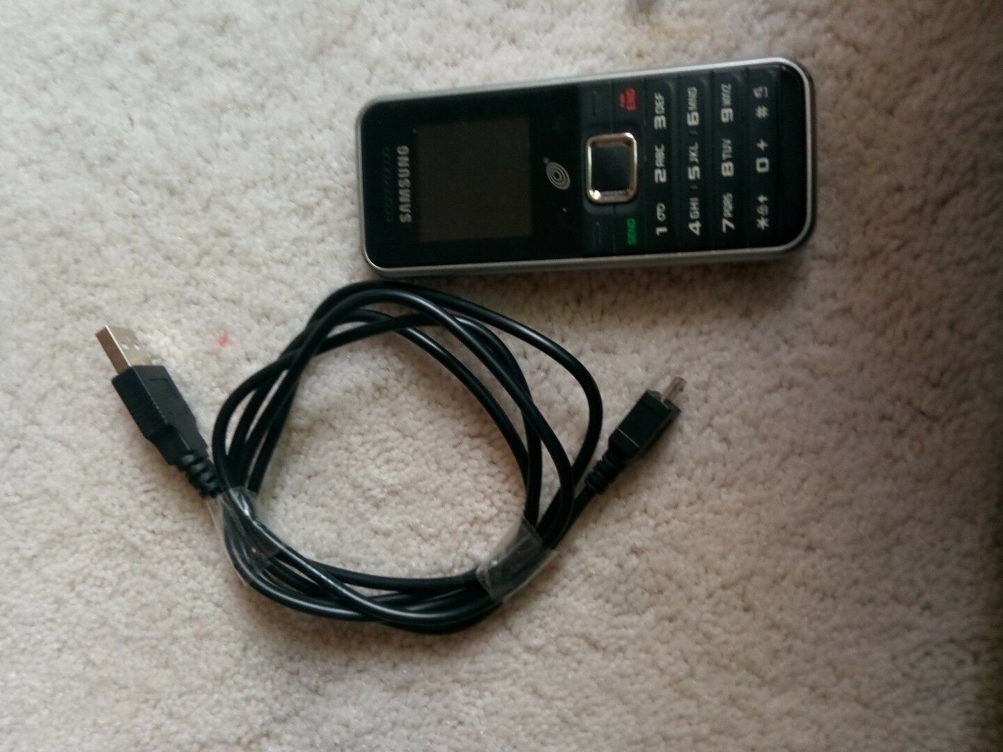 Samsung SGH-S125G Black/Siver Tracfone Cell and 37 similar items