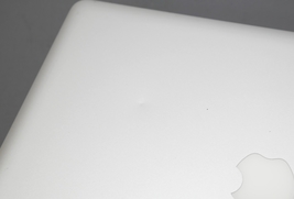 Apple MacBook Pro A1286 15.4" Core i7 M 640 2.8GHz 4GB 1TB HDD MC373LL/A (2010) image 4