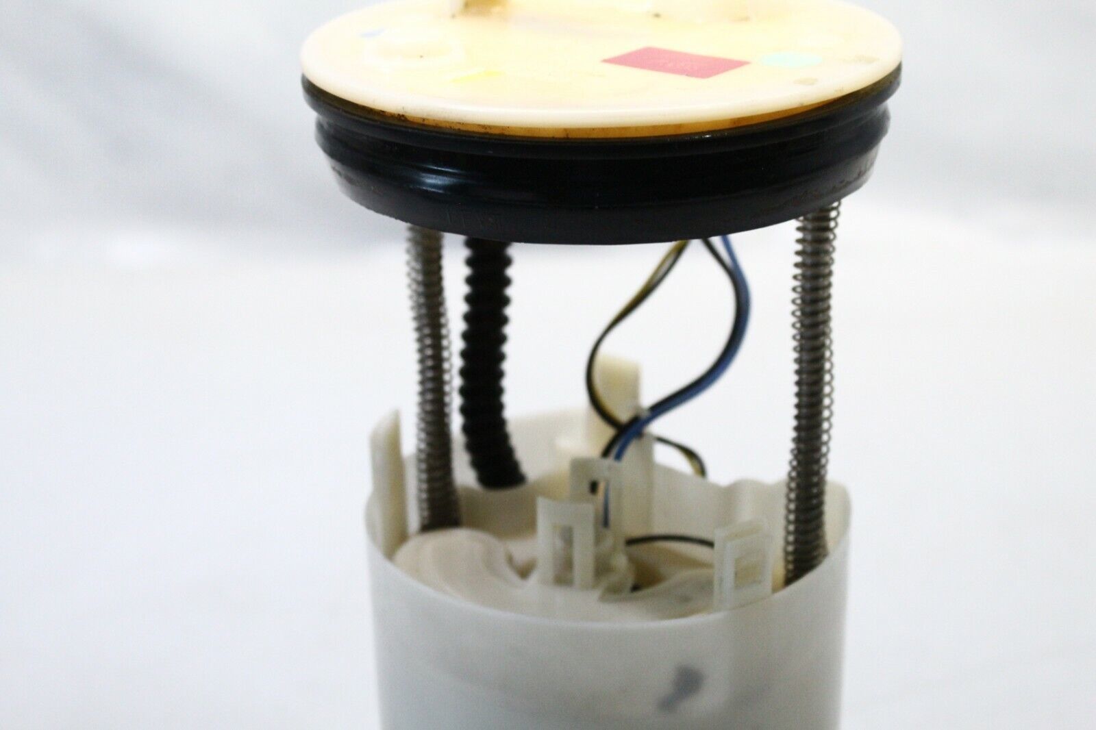 20042008 ACURA TL FUEL PUMP ASSEMBLY P3320 Fuel Pumps