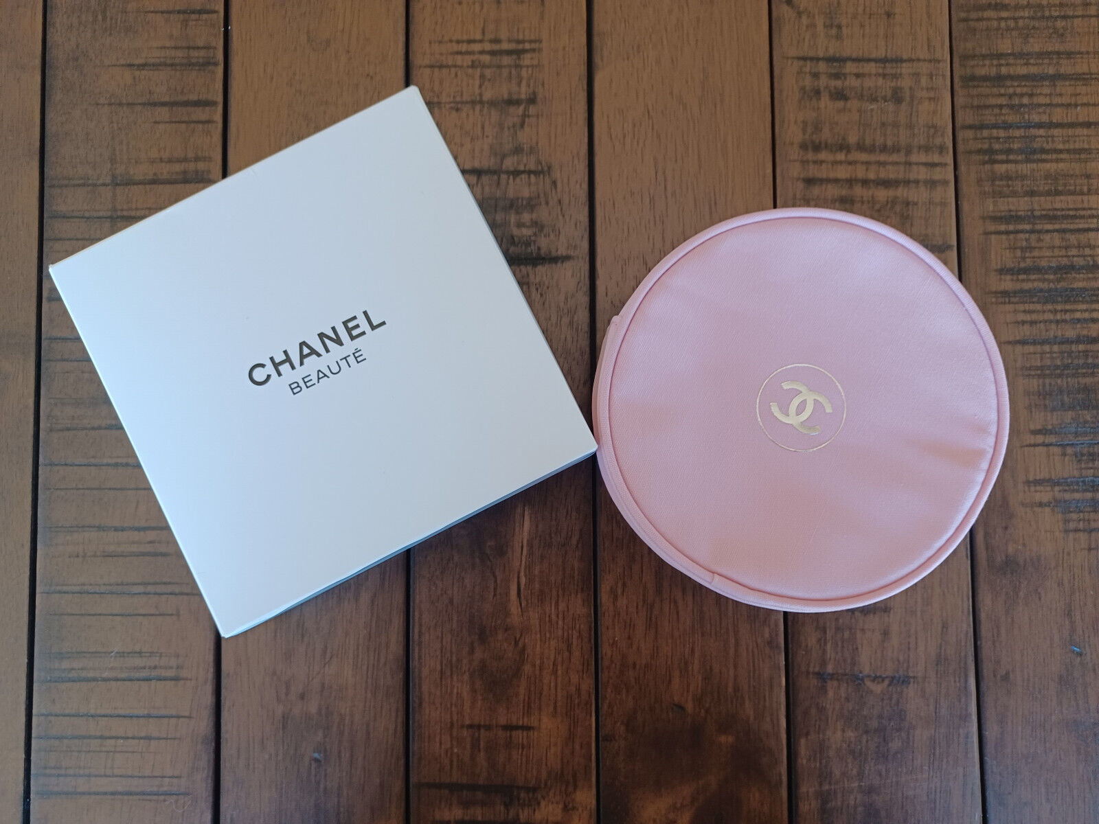 New Chanel Beaute Cosmetic Bag / Makeup Pouch and 50 similar items