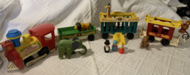 Vintage Fisher Price Little People Circus Train 991 w/Animals & People - $65.00