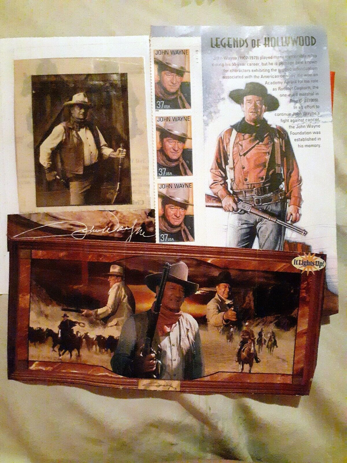 US Famous Actor John Wayne stamp 2004 MNH Famous People