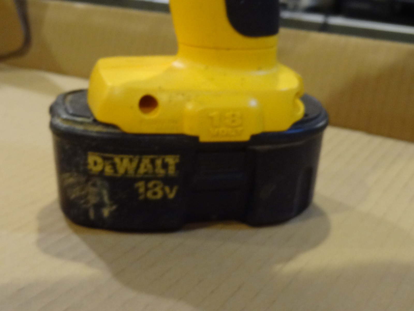 Dewalt DW059 Heavy Duty 1/2