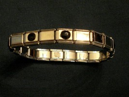 Avon Stretch Bracelet Faux ONYX Silver Tone Elastic Metal Link Fashion J... - $9.88