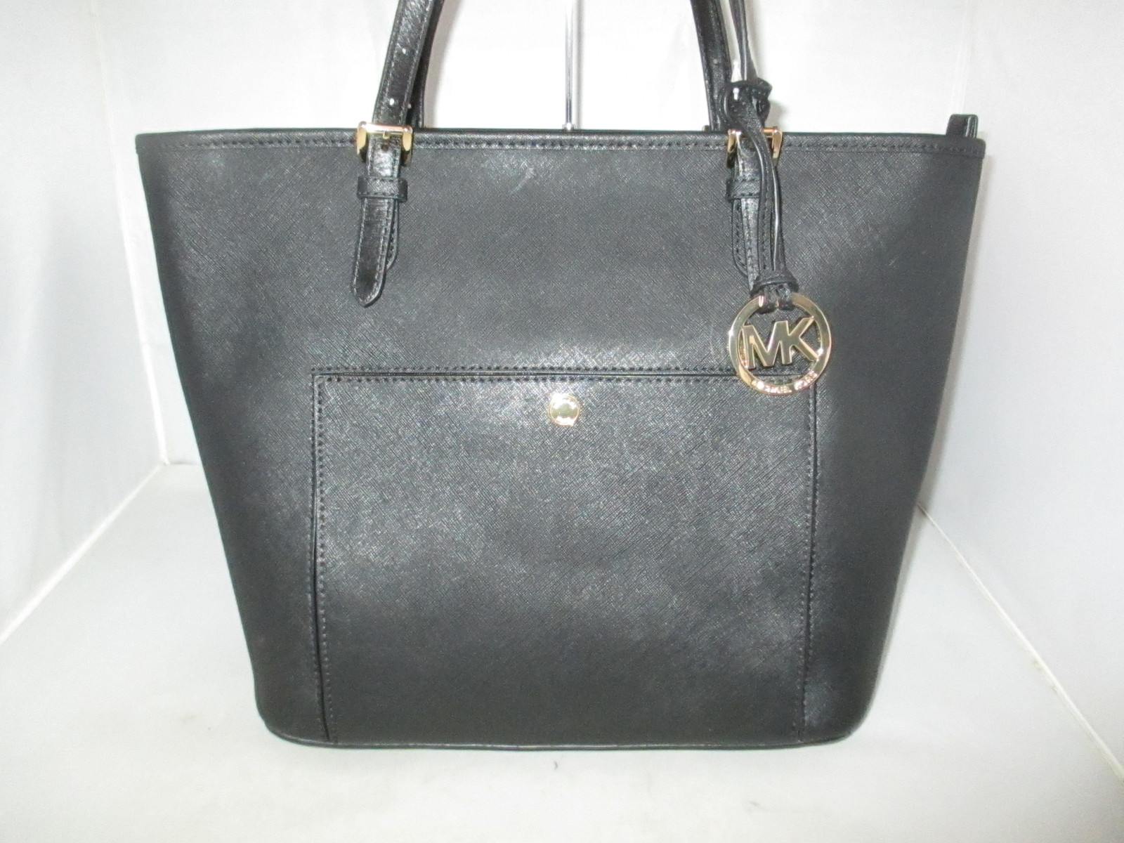 Michael Kors Jet Set Medium Saffiano Leather Top Zip Snap Pocket Tote $198  Brown