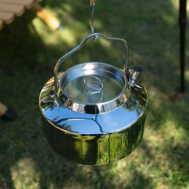 https://images-worker.bonanzastatic.com/afu/images/eeb5/4dbd/5fd1_13432845707/1-2l-stainless-steel-backpacking-camping-kettle-gear-outdoor-durable-teapot-high-quality.jpg