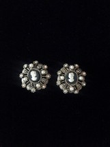 Vintage 60s Hope Chest clip on cameo earrings