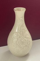 Elegant LENOX Ceramic Ivory Embossed Floral 9” Vase. Gold Trim. - $14.01