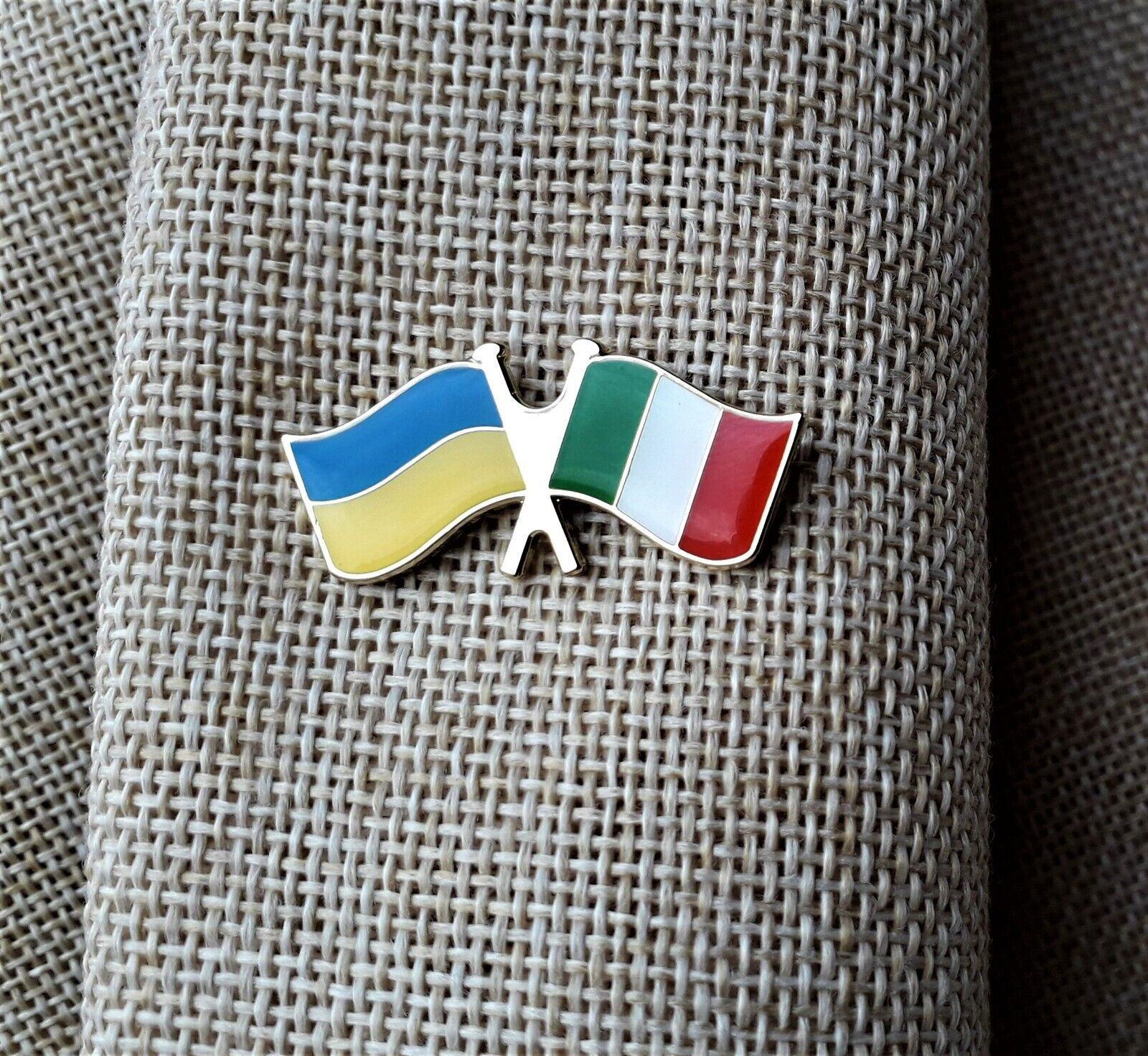 Ukrainian Italian Flag Ukraine Italy lapel Pin Metal badge Support ...