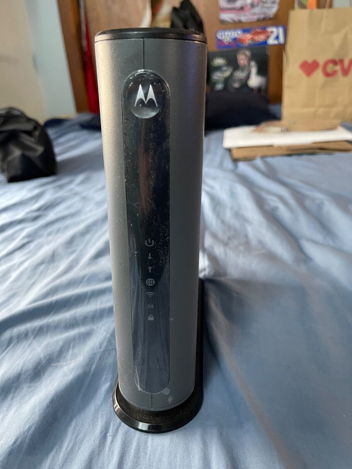Motorola MG7550 DOCSIS 3.0 Cable Modem with AC1900 DualBand WiFi
