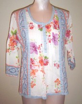  New Direction Floral Blouse 3/4 Sleeve Pleated Front Scoop Neck Size S - $14.99