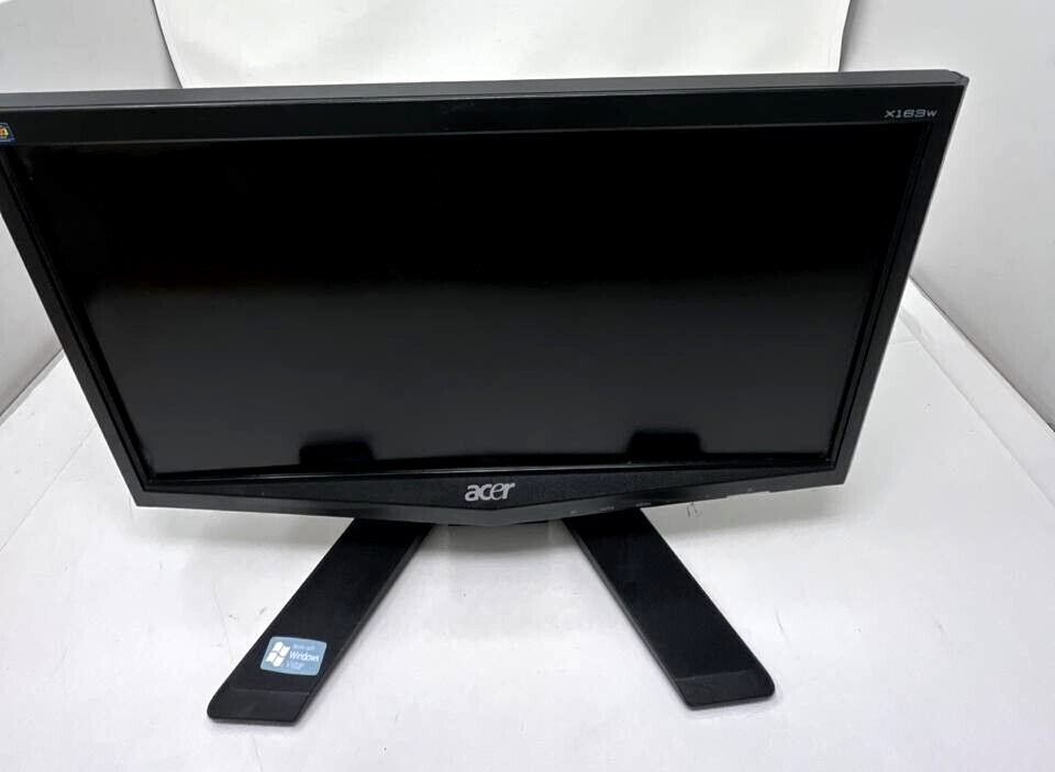 monitor lcd acer x163w