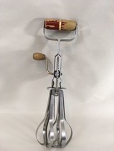 Vintage Maynard Hand Mixer With Green Wood Knob Spinner 