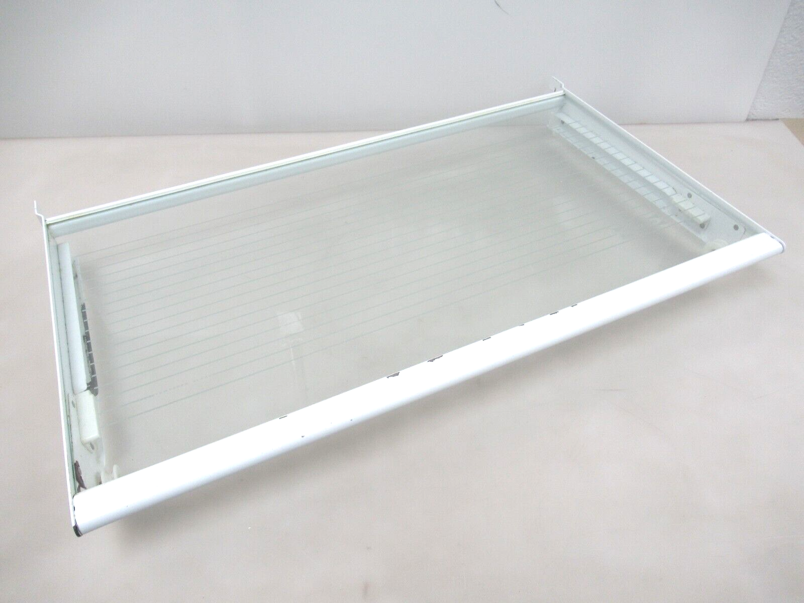 SUBZERO 550 590 690 Refrigerator RollOut Basket Glass Shelf 7005827