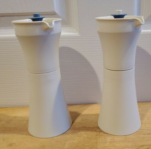  Vintage Set of 2 Tupperware Cruet Oil Vinegar Salad