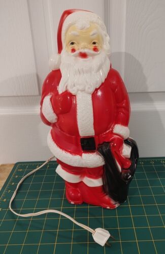 Vintage 1968 Empire Plastics Blow Mold Lighted Santa 13