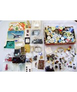 Vintage Sewing &amp; Crafting  Mixed Lot - $14.00